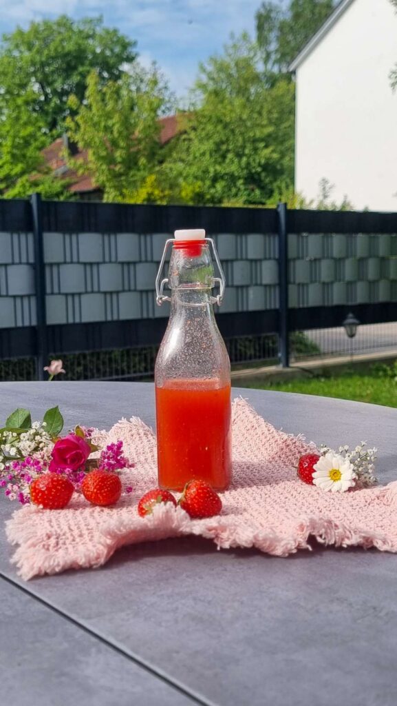 einfacher Erdbeer Sirup